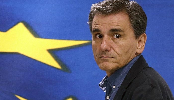 Εκτάκτως στις Βρυξέλλες ο Τσακαλώτος - Πρόταση των δανειστών για μέτρα 2% του ΑΕΠ