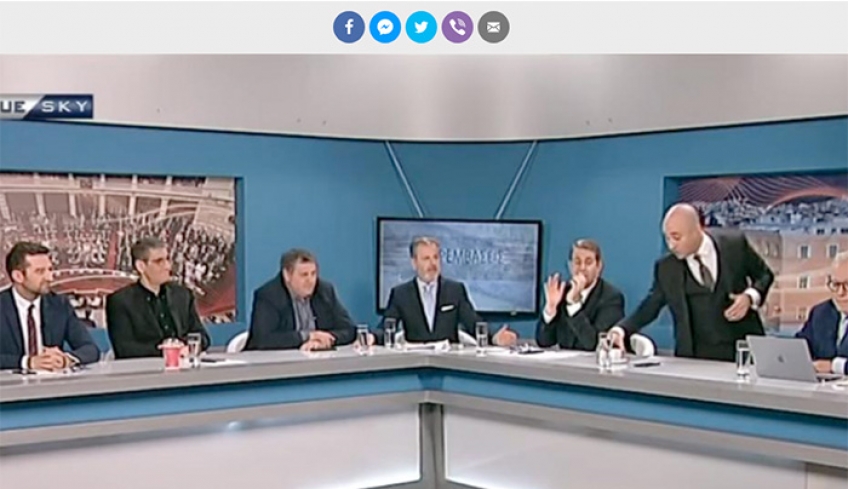 Χαμός on air! Πέταξε το μικρόφωνο, πήρε τον καφέ του και έφυγε ο Μπογδάνος (BINTEO)