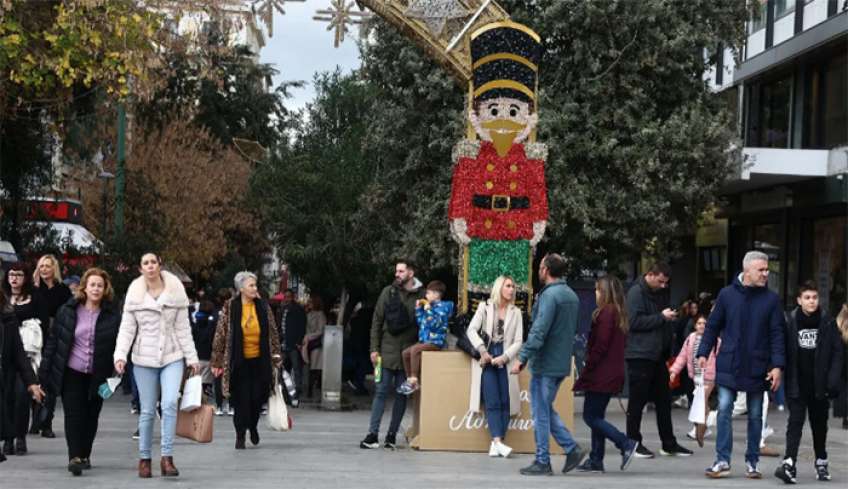 Σε εφαρμογή από σήμερα το εορταστικό ωράριο των Χριστουγέννων - Οι ώρες λειτουργίας στα εμπορικά
