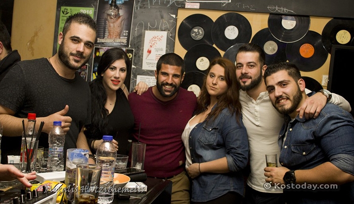 Το Επείγον Hamam πήγε Global Cafe (φωτό)