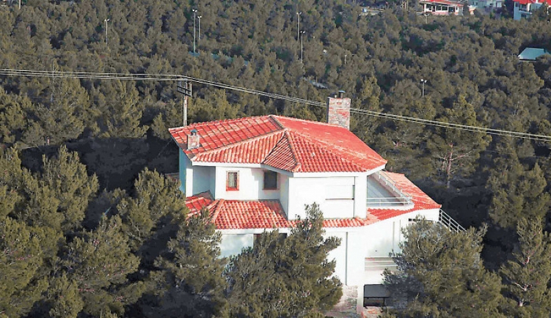 Διάταξη βόμβα για τα αυθαίρετα – Επιβάρυνση 2.000 ευρώ για τους ιδιοκτήτες
