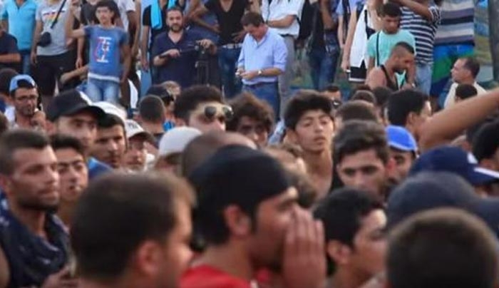 Η Δανία ανακοίνωσε ότι θα κατάσχονται τα πολύτιμα αντικείμενα των προσφύγων