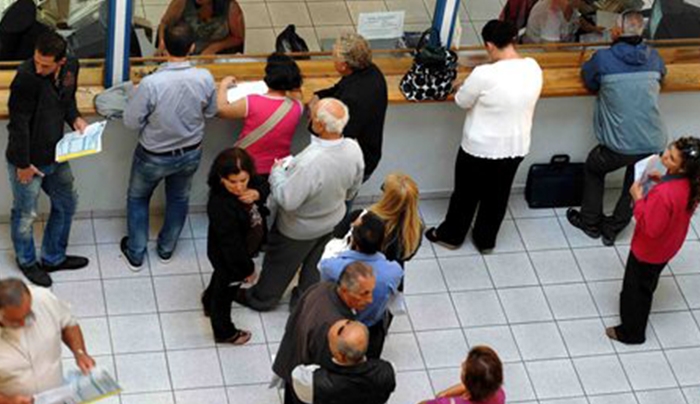 "Χαράτσι" για 17.000 συνεπείς οφειλέτες των ασφαλιστικών ταμείων