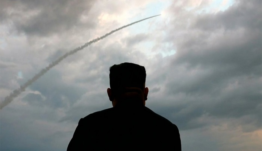 Παγκόσμια ανησυχία: Η Βόρεια Κορέα εκτόξευσε δύο πυραύλους «άγνωστου τύπου»