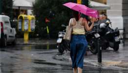 Καιρός σήμερα: Τοπικές βροχές και αύξηση της θερμοκρασίας – Ισχυροί άνεμοι έως 7 μποφόρ στα πελάγη