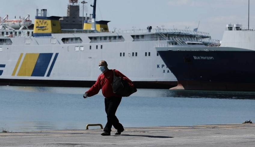 Αναστολή των αεροπορικών και ακτοπλοϊκών συγκοινωνιών από και προς τα νησιά-πρόστιμα 300 ευρώ