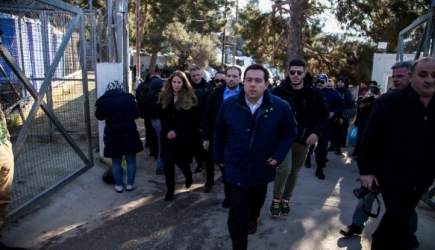 Μηταράκης: Δημιουργούμε 20.000 νέες θέσεις φιλοξενίας στην ενδοχώρα-Ανταποδοτικά μέτρα για τους δήμους που θα «βάλουν πλάτη»