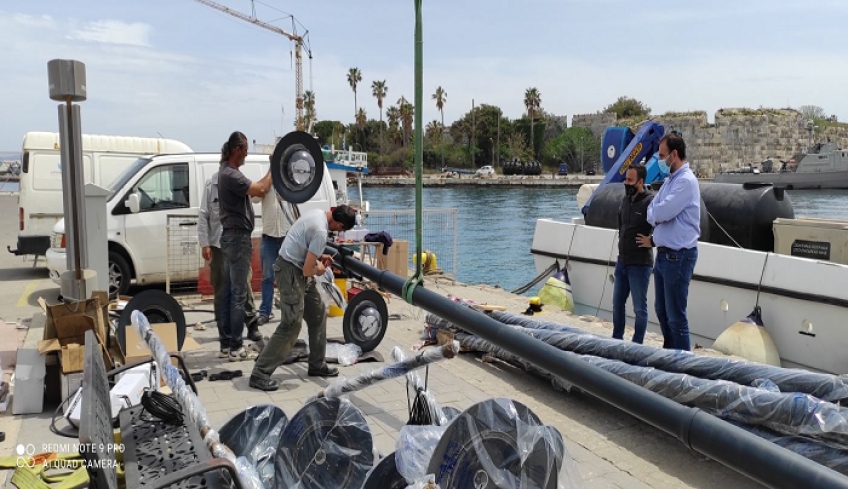 Αντικατάσταση ιστών φωτισμού στο λιμένα Μανδρακίου από το Λιμενικό Ταμείο Κω