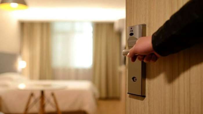 Τουρισμός: «Αγκάθι» οι 80.000 κενές θέσεις στην έναρξη της σεζόν