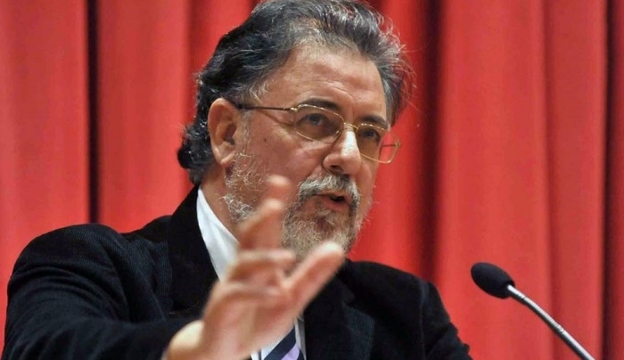 Μαζεύουν υπογραφές στο ΣΥΡΙΖΑ για να διώξουν τον Πανούση από την κυβέρνηση