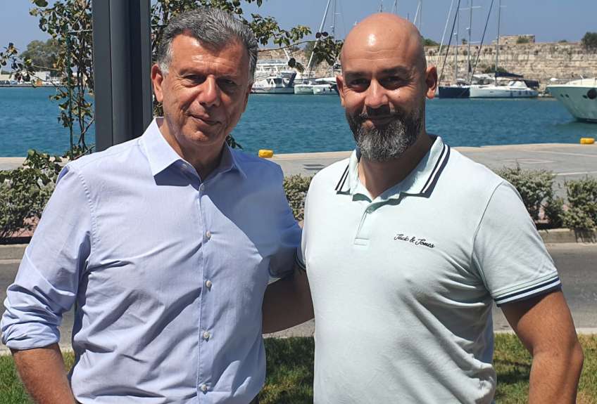 Με τον Θεοδόση Νικηταρά και ο Λεωνίδας Πλατέλλας