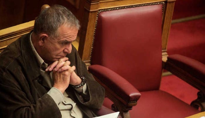Επίθεση ΚΕΔΕ σε Μουζάλα για απλήρωτους υπαλλήλους της υπηρεσίας Ασύλου