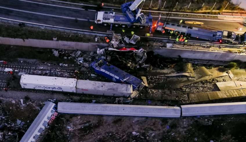 Τέμπη: Νέα έγγραφα ντοκουμέντα δείχνουν το «χάος» που επικρατούσε τη μοιραία νύχτα -Τι εξετάζουν οι Αρχές για τον σταθμάρχη