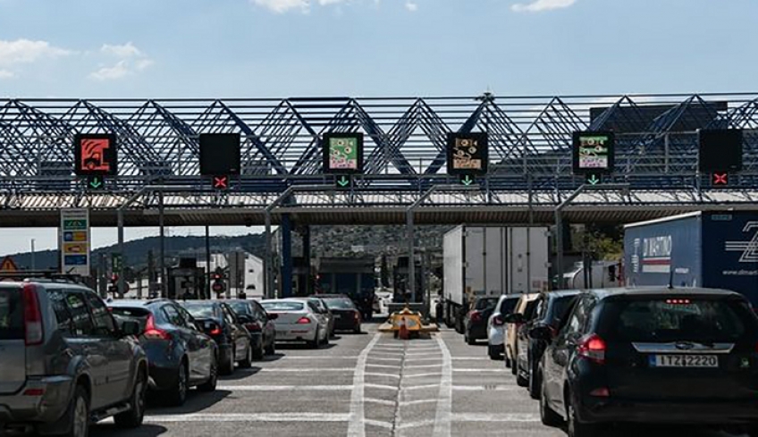 Νέα έκκληση Κικίλια: Μην πάτε στα εξοχικά σας – Τηρήστε τα μέτρα