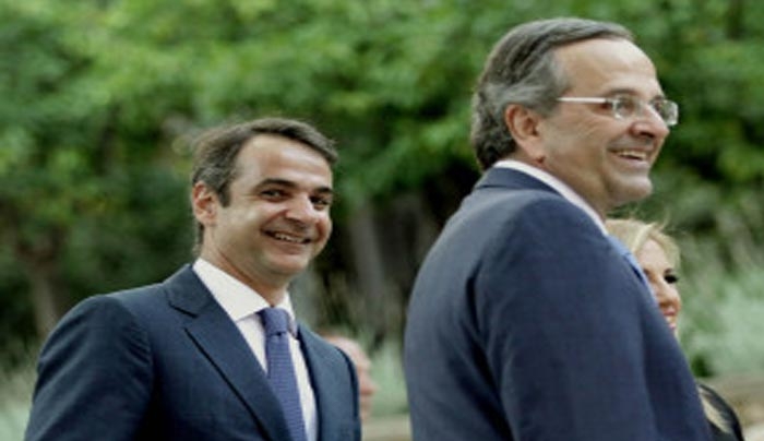 Μητσοτάκη και Σαμαρά ήθελε να "χτυπήσει" η Ρούπα! Τα "χαρτάκια" με τα ονόματα στο σπίτι της Ηλιούπολης