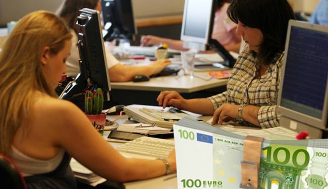 «Αναλήθειες τα όσα λέγονται για τους μισθούς στο Δημόσιο»