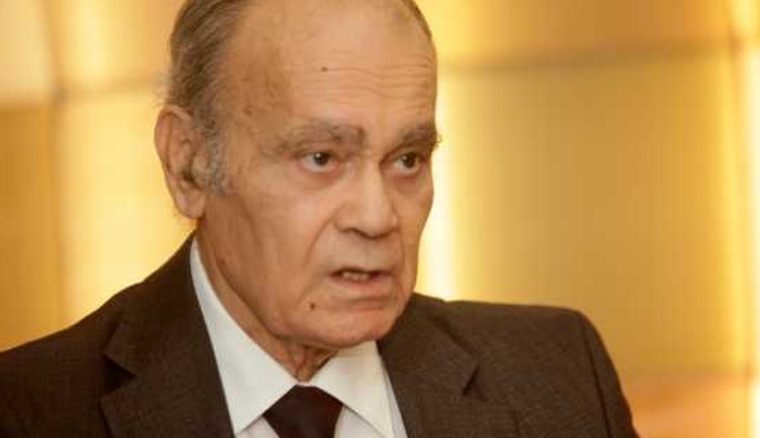 Ανοίγει την πόρτα της εξόδου και ο Ρωμανιάς: Ένα τέτοιο νομοσχέδιο δεν μπορεί να με κρατήσει στο υπουργείο!