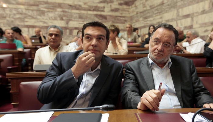 Ο Λαφαζάνης καλεί τον Τσίπρα να στείλει πίσω τη συμφωνία: Είναι απαράδεκτη, τα μέτρα αυτά δεν περνάνε