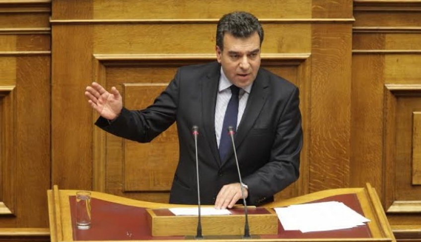 Μ. Κόνσολας: Ιδιοκτήτες φροντιστηρίων και κέντρων ξένων γλωσσών αναγκάζονται να καταβάλουν χρήματα και δικαιολογητικά που είχαν καταθέσει το 2015