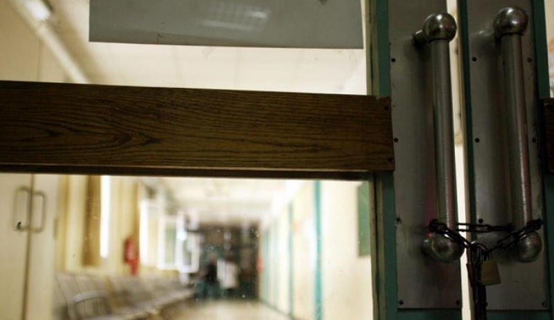 Δολοφονίες σε… δόσεις – Γυναίκα, νέα και όμορφη είναι το… “βαθύ λαρύγγι” στην υπόθεση των αντικαρκινικών φαρμάκων