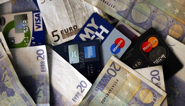 Οριστικό! Χωρίς τις δαπάνες από ενοίκια, ρεύμα νερό και τηλέφωνο, το αφορολόγητο με πλαστικό χρήμα