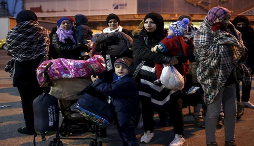 Συνεχίζεται η αποσυμφόρηση των νησιών -Στον Πειραιά 179 πρόσφυγες από Κάλυμνο, Κω, Λέρο