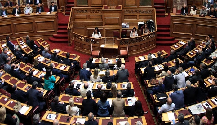 Εγκρίθηκε κατά πλειοψηφία το πολυνομοσχέδιο με τα προαπαιτούμενα