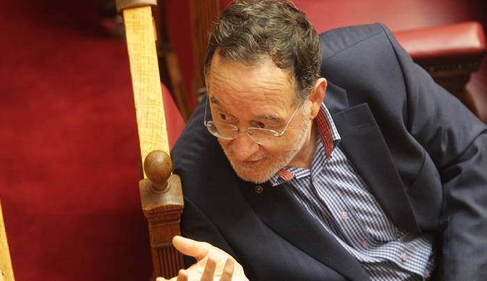 Λαφαζάνης: Να πάρουμε 22 δισ. από την ΤτΕ, να πληρώσουμε μισθούς και συντάξεις και να τυπώσουμε δραχμή