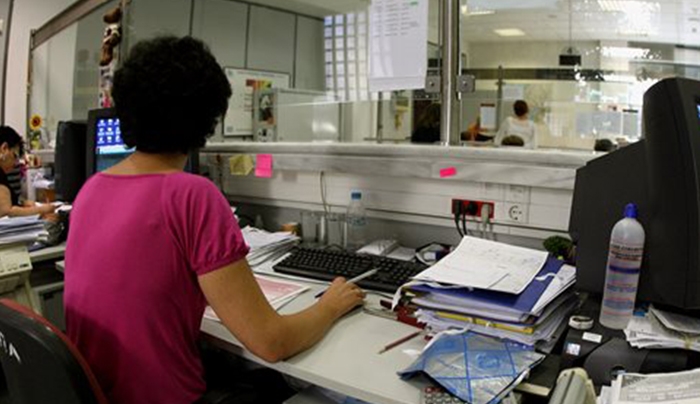 Τα εναλλακτικά σενάρια για την αύξηση του ΦΠΑ
