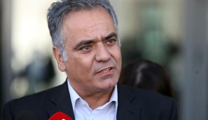 Σκουρλέτης: Υπάρχει θέμα κυβερνητικής πλειοψηφίας – Εκλογές εντός του έτους