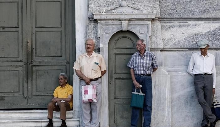 Με εθνική σύνταξη 400 ευρώ χτίζεται το νέο ασφαλιστικό