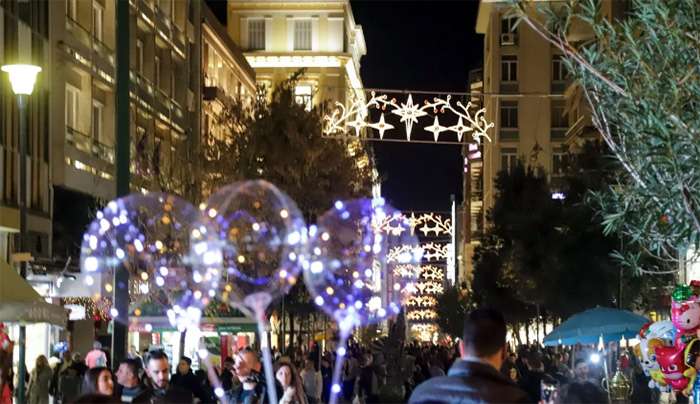 Εορταστικό ωράριο Χριστουγέννων: Πότε κάνει πρεμιέρα - Οδηγός για καταναλωτές και καταστήματα