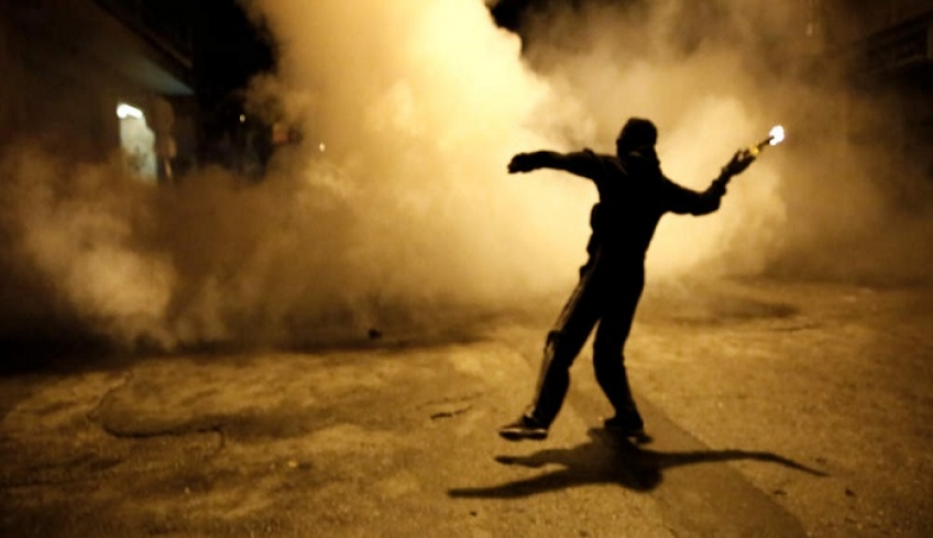 Κακούργημα οι μολότοφ και η δωροδοκία – Οι αλλαγές στον Ποινικό Κώδικά που ετοιμάζει η κυβέρνηση
