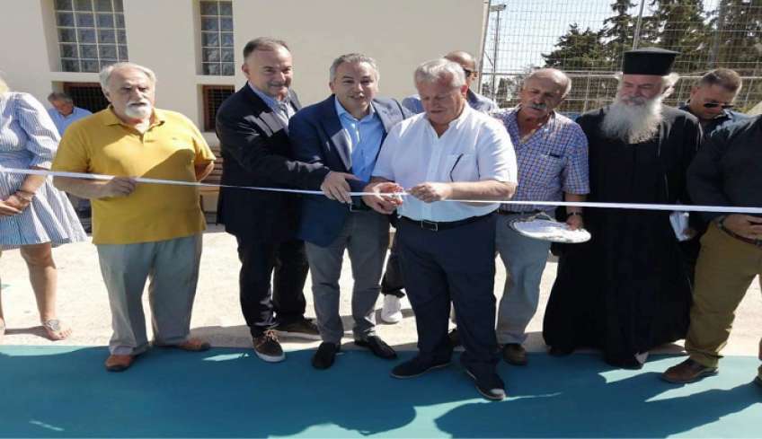 Στα εγκαίνια του ανακαινισμένου γηπέδου μπάσκετ στην Κάλυμνο βρέθηκε ο Γ. Παππάς