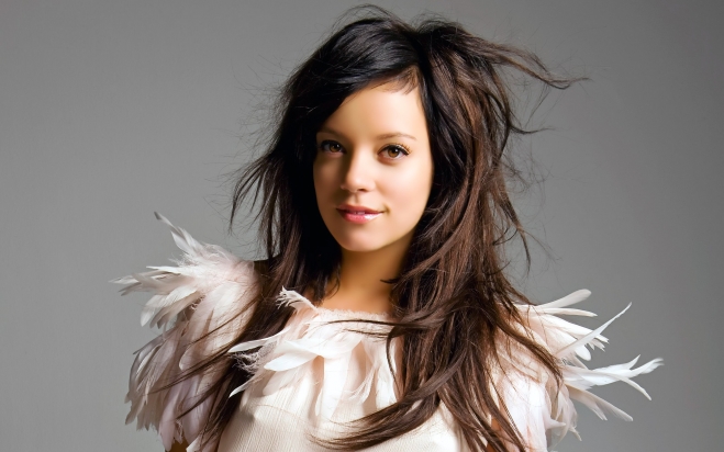 Lily Allen - Air Balloon