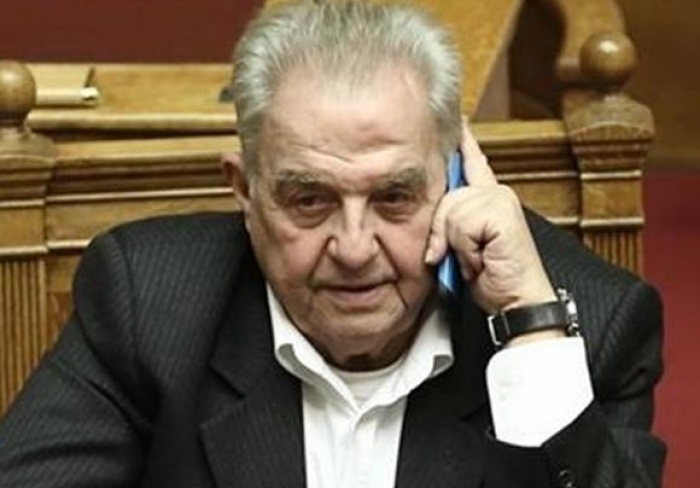 Φλαμπουράρης: Καμία μείωση στις κύριες συντάξεις, δίνουμε μάχη για τις επικουρικές