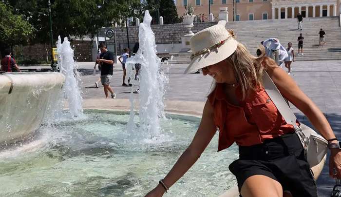Καιρός σήμερα: Στους 36 βαθμούς η θερμοκρασία, άνεμοι έως 7 μποφόρ στο Αιγαίο