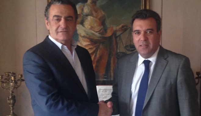 Μάνος Κόνσολας: Αρχίζουν τη Δευτέρα οι εργασίες για την επισκευή της αίθουσας στο Δικαστικό Μέγαρο Ρόδου...