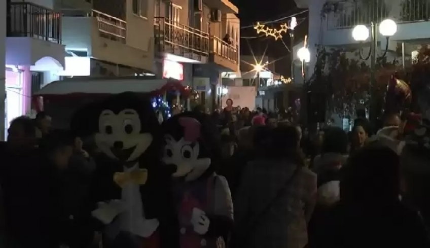 Σήμερα Κυριακή 19/12 και Δευτέρα 20/12 το χριστουγεννιάτικο παζάρι της Κεφάλου λόγω καιρού