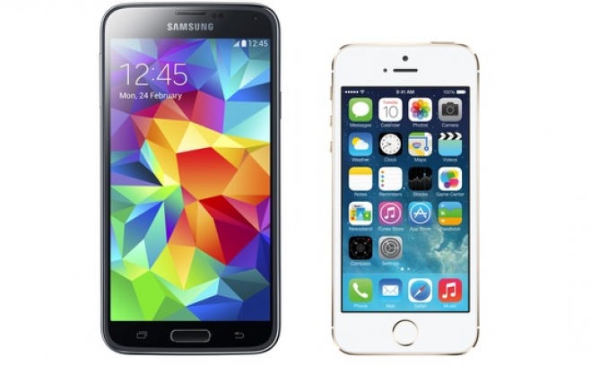 «Μάχη» του iPhone 5C με το Galaxy S5 στη Μεγάλη Βρετανία