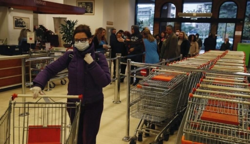 Σούπερ μάρκετ: Τι ώρα θα κλείσουν την παραμονή Χριστουγέννων