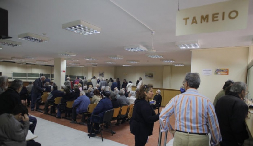 Ο λογαριασμός: Τι θα πληρώσουμε το 2019 - Όλοι οι φόροι