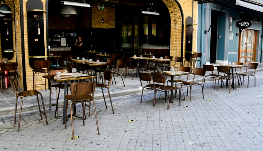 Τα νέα μέτρα για μπαρ και κέντρα εστίασης