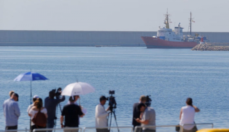 Ιταλία: Κλείνει τα λιμάνια της για πλοίο που συμμετέχει στις επιχειρήσεις διάσωσης προσφύγων