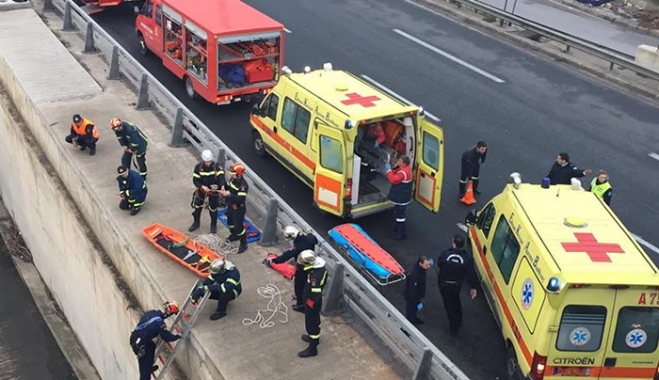 Μυστήριο με την πτώση δύο ατόμων στο ποτάμι του Κηφισού