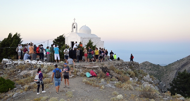 Πολύς κόσμος στο Χριστό στο Δίκαιο - Φανταστική διαδρομή (φώτο-βίντεο)