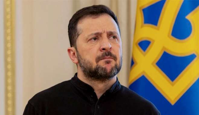 Ουκρανία: Το κοινοβούλιο δείχνει την πόρτα της εξόδου στον Ζελένσκι