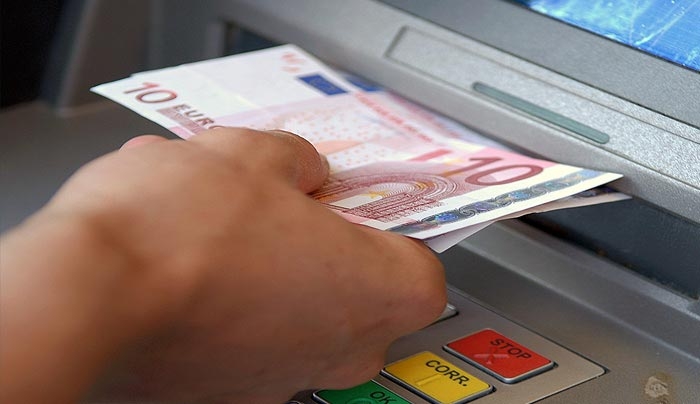 Capital controls: Τα 6 βήματα για να απαλλαγούμε οριστικά
