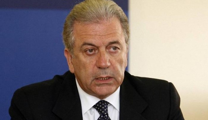 Αβραμόπουλος: Χρειάζεται "περισσότερη Ευρώπη" για την αντιμετώπιση της μετανάστευσης