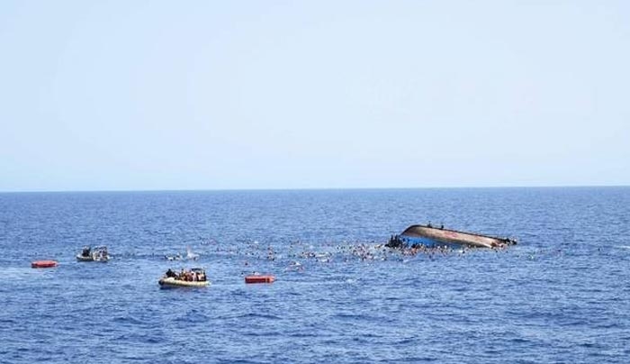 Νέο πολύνεκρο ναυάγιο προσφύγων με προορισμό την Ευρώπη